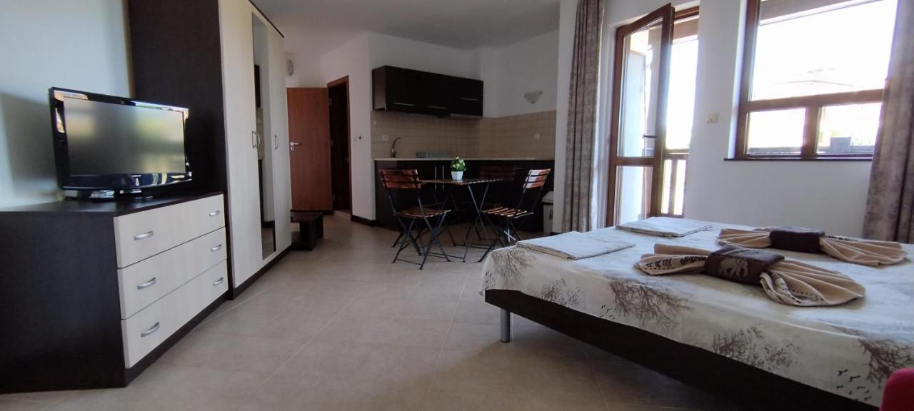 Pearl Apartments Sozopol Exterior photo